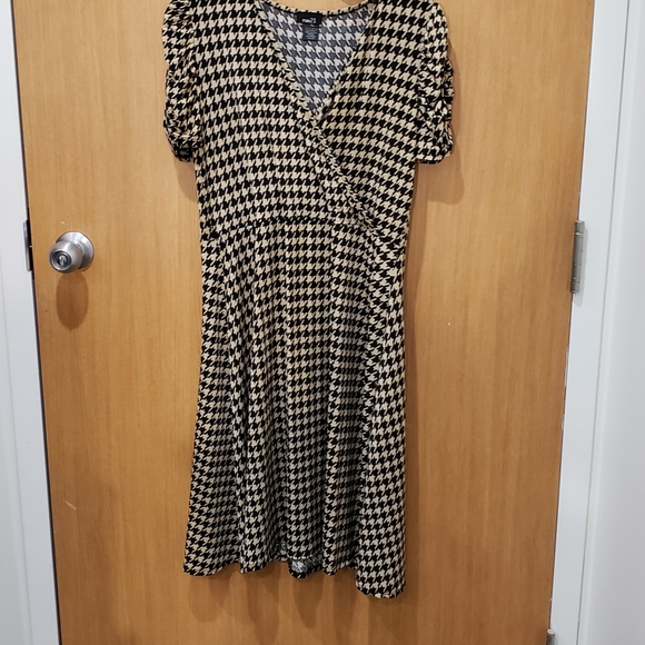 Rue 21 Short Sleeve Front Wrap Brown black fit flare dress tunic XL - Picture 4 of 15